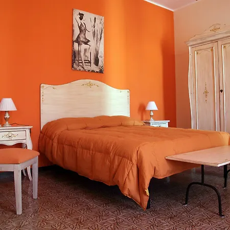 Liberta Bed & Breakfast 2*