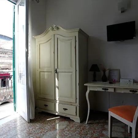 Liberta Alojamento de Acomodação e Pequeno-almoço Palermo